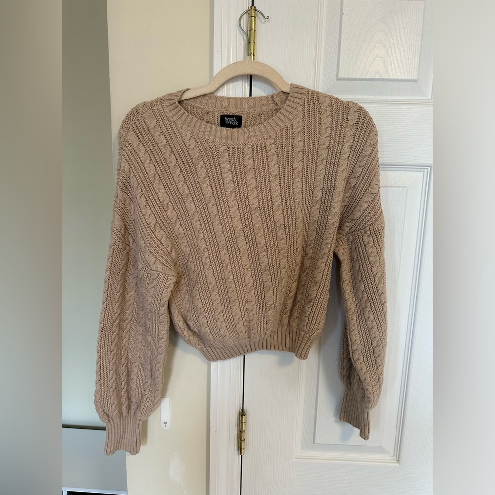 Beck and Beverly Tan knit sweater